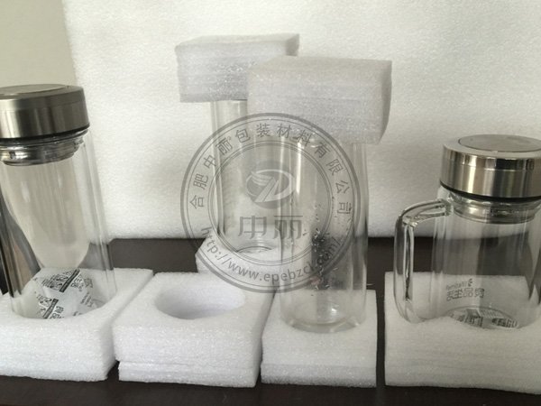 容器包裝內(nèi)襯